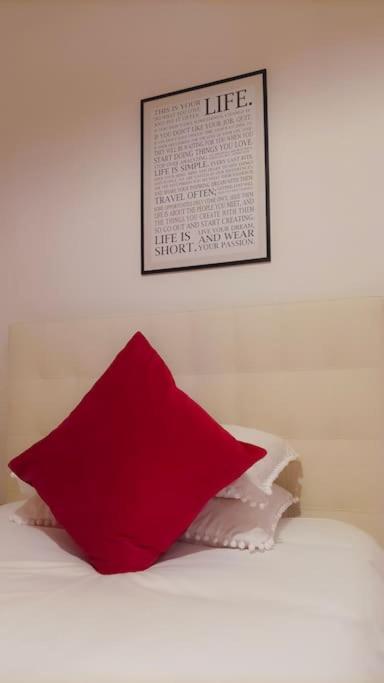 Unique & Beautiful Bedroom In Central Of Firenze Bagian luar foto